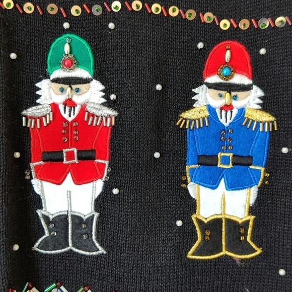 Victoria Jones 90's Vintage Embroidered & Beaded Holiday Sweater Vest Black M - Picture 6 of 9